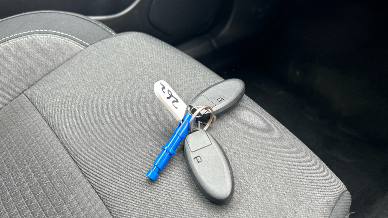 Nissan Qashqai 1.3 DiG-T MH N-Connecta 5dr Petrol Hatchback